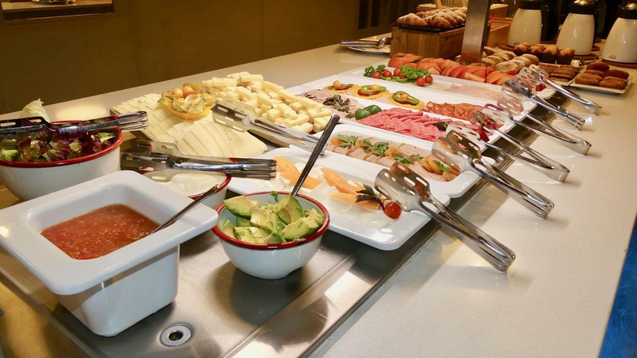 Carabela Hotel Пагера Екстериор снимка