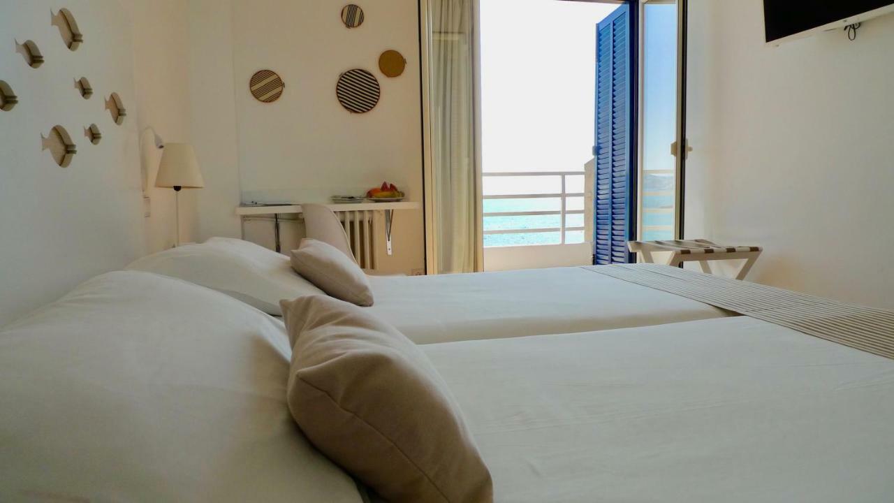 Carabela Hotel Пагера Екстериор снимка