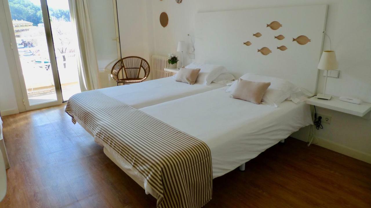 Carabela Hotel Пагера Екстериор снимка
