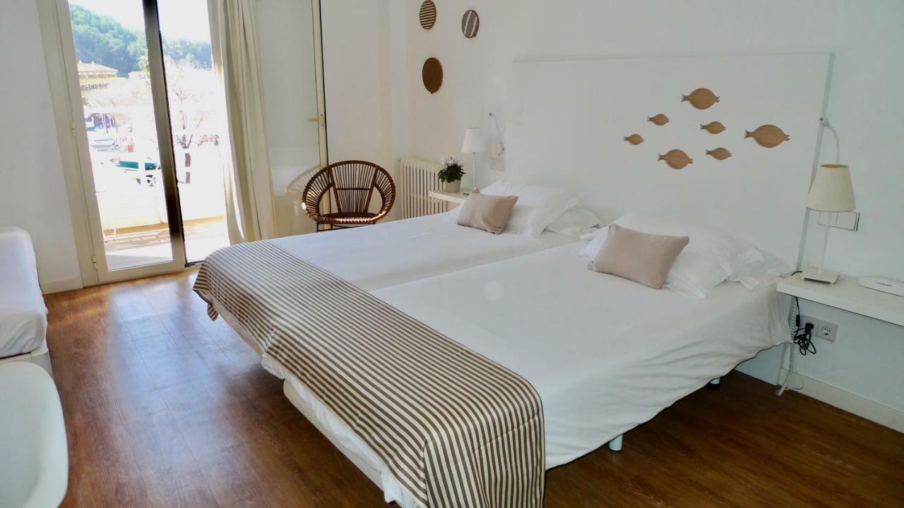 Carabela Hotel Пагера Екстериор снимка